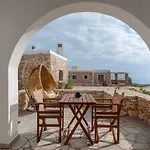 Folegandros Enchanting Moniasma Home, Sunset Views Feriehus Áno Meriá