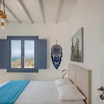 Folegandros Enchanting Moniasma Home, Sunset Views Feriehus