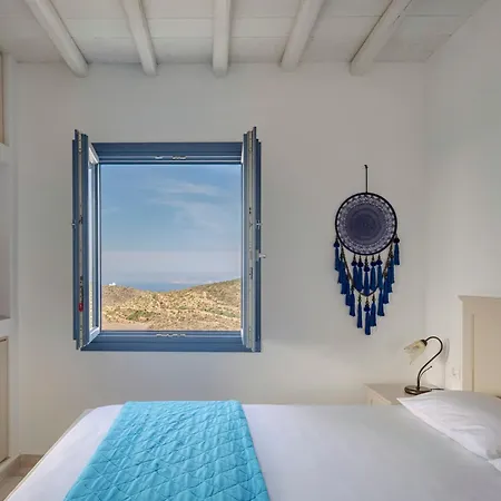 Folegandros Enchanting Moniasma Home, Sunset Views Casa vacanze