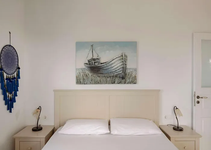 Folegandros Enchanting Moniasma Home, Sunset Views Ferienhaus *