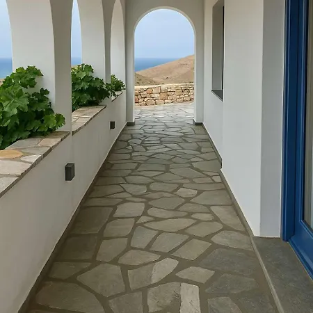 別荘 Folegandros Enchanting Moniasma Home, Sunset Views Áno Meriá