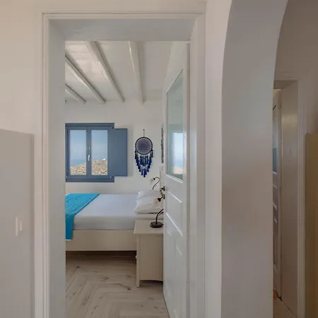 Folegandros Enchanting Moniasma Home, Sunset Views Casa vacanze *